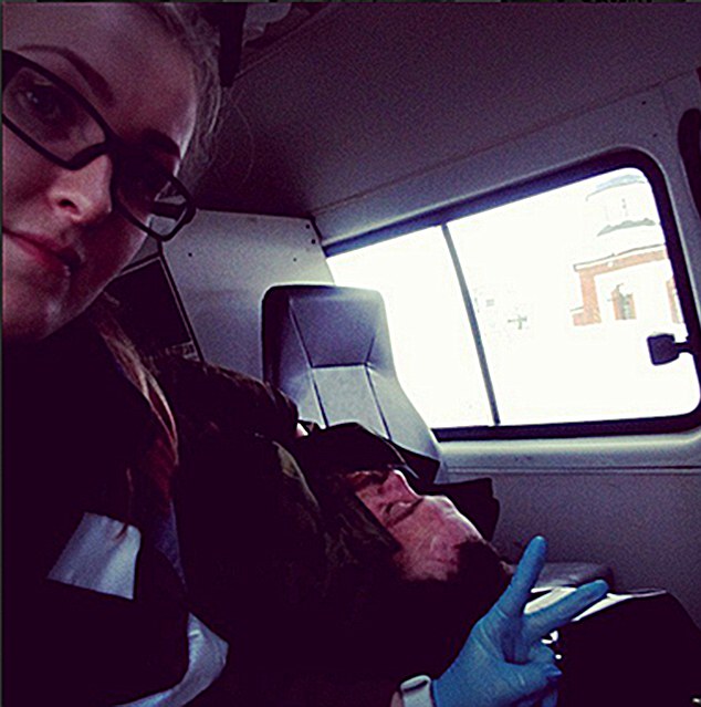 Selfie Psycho: Paramedic Fired for Taking Pictures with Dying Patients