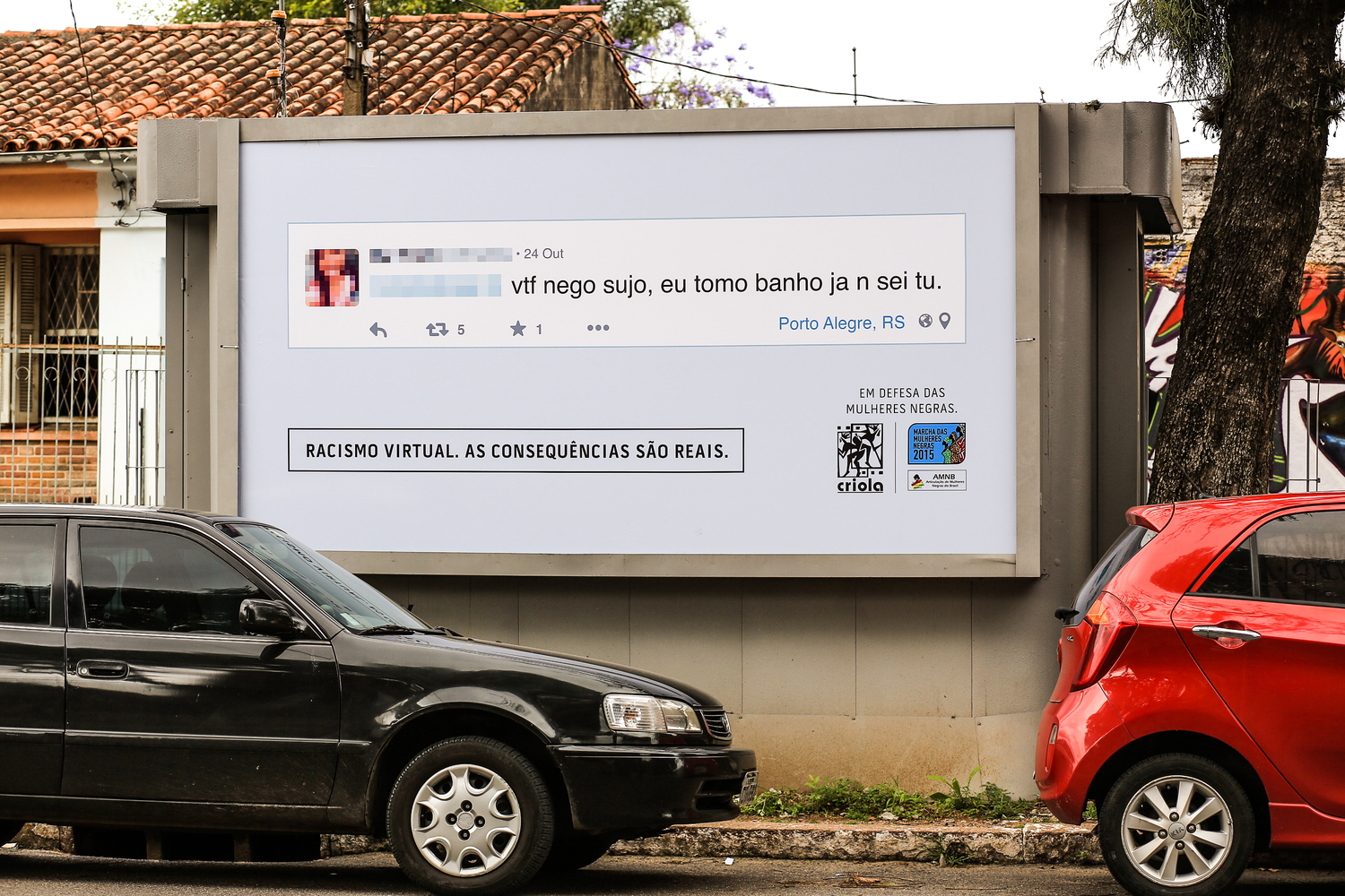 group-fights-online-racism-using-billboards-2