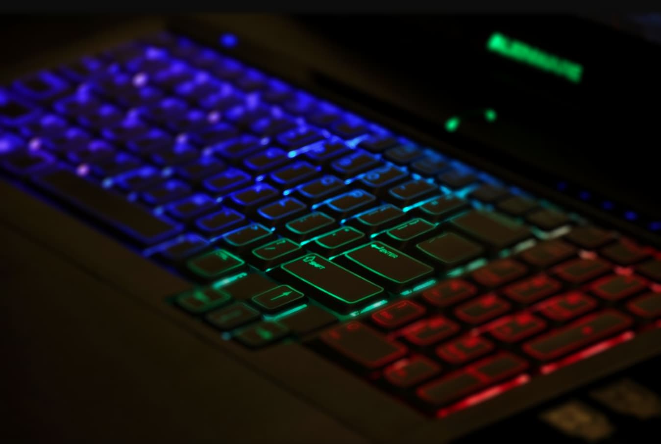 Ways To Stay Safe While Having Fun With Your Gaming Laptop
