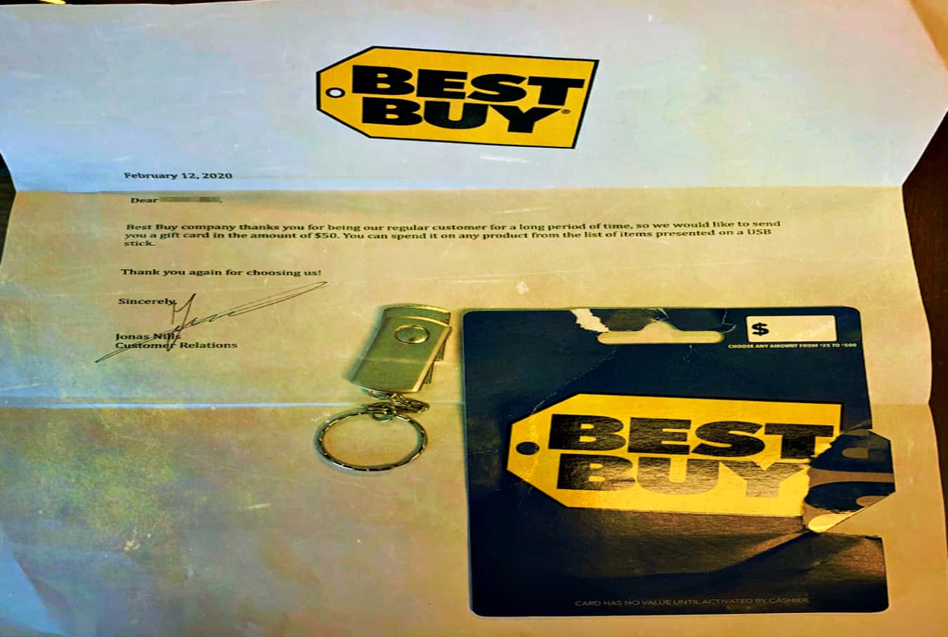 Hackers sending malware infected USBs with Best Buy Gift Cards