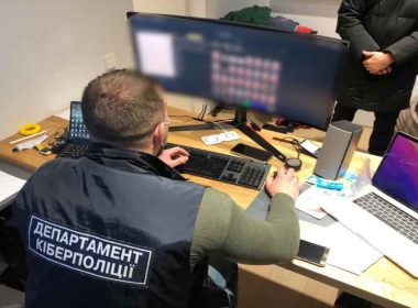 Husband and wifHusband and wife among ransomware operators arrested in Ukrainee among ransomware operators arrested in Ukraine